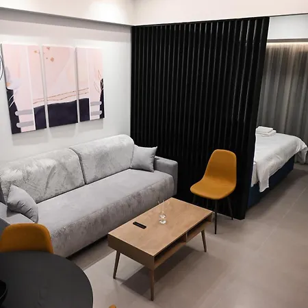 アパート Gmluxuryapartments ラリサ