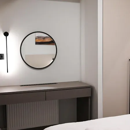 Gmluxuryapartments アパート ラリサ