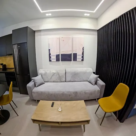 アパート Gmluxuryapartments ラリサ